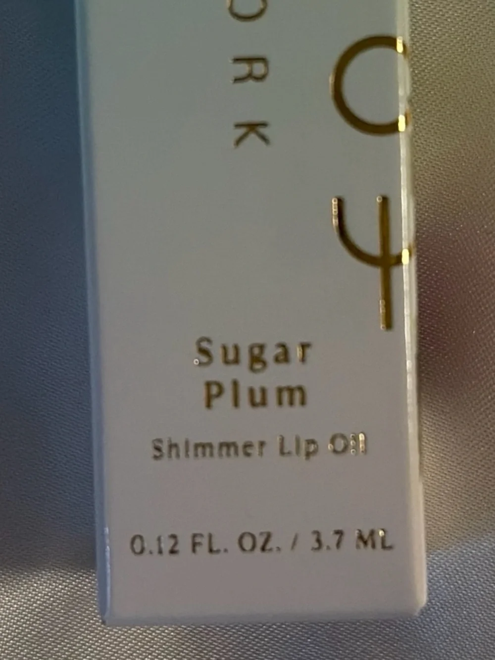 BYROE New York Sugar Plum Shimmer Lip Oil
